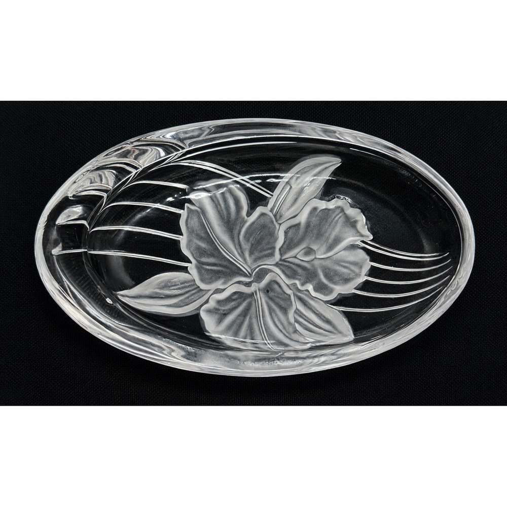 Vintage Mikasa Studio Nova "Iris Delight" Oval Crystal Dish 7"x4"‎ Frosted Glass